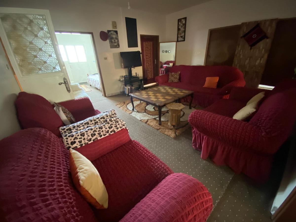 Petra Family House Panzió Kültér fotó