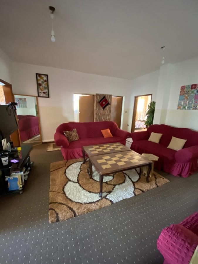 Petra Family House Panzió Kültér fotó