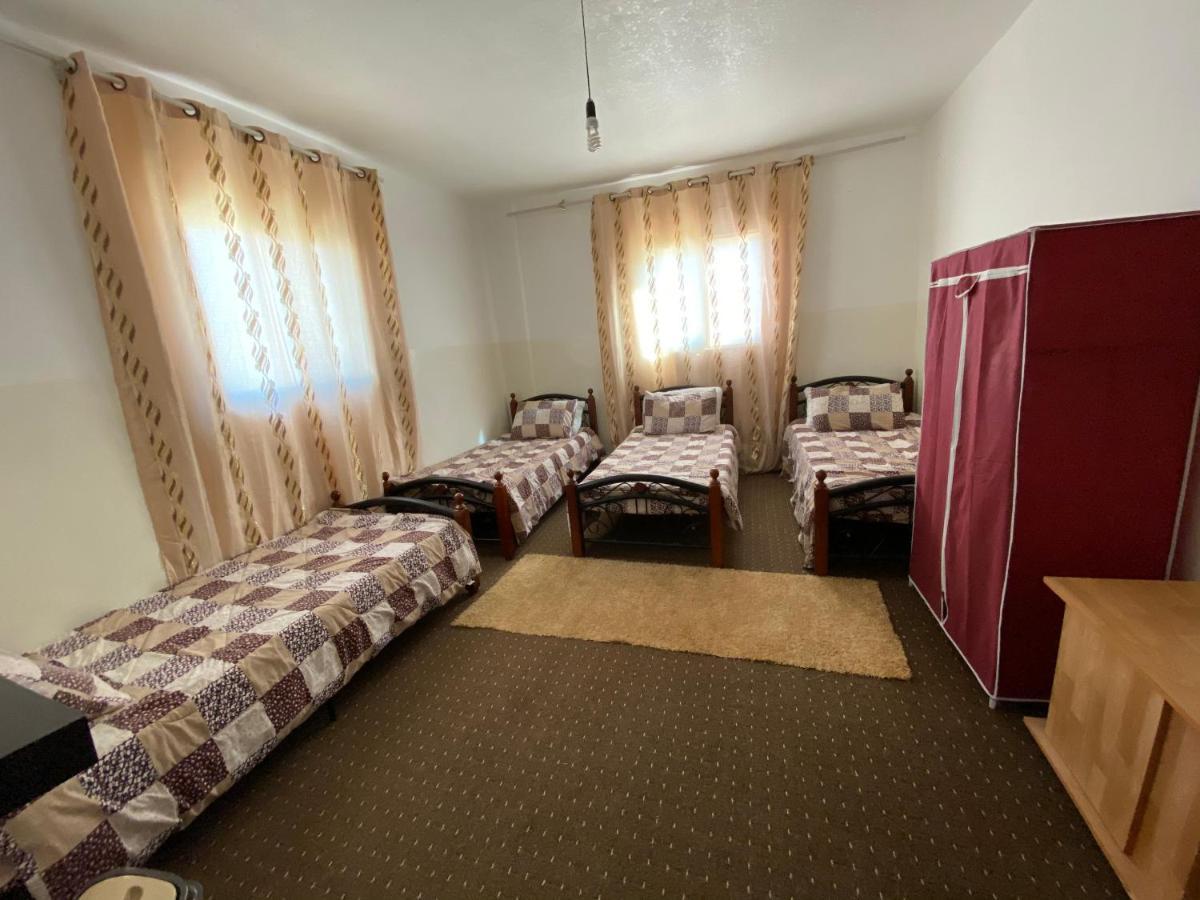 Petra Family House Panzió Kültér fotó